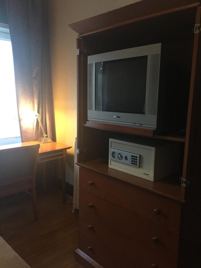 Hotel Ambassador Βανκούβερ Εξωτερικό φωτογραφία